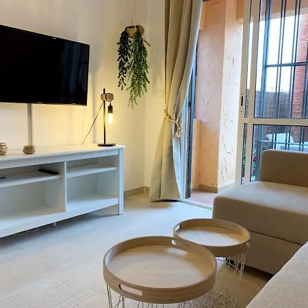 Apartamento Marinas Sol - Tu Hogar Con Jardín Privado! *